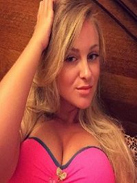 Escort Cecile in East London